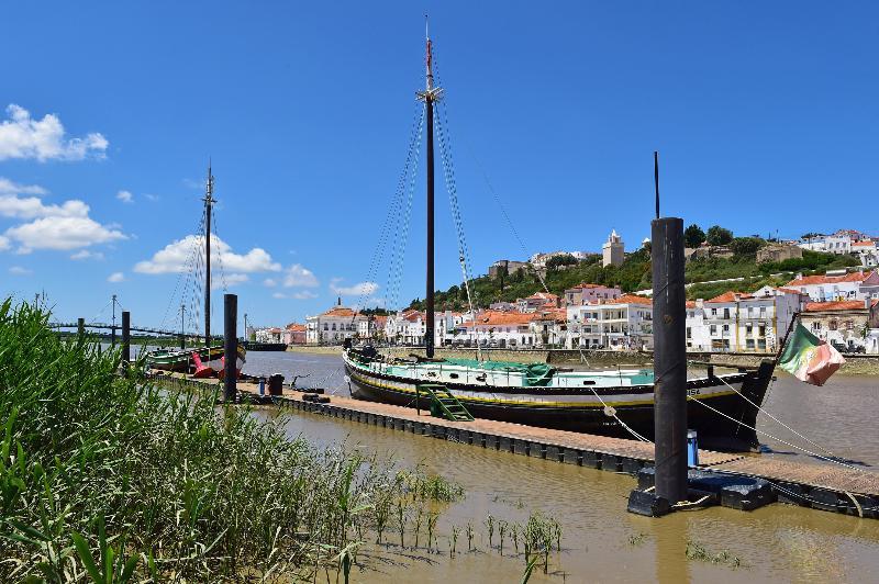 Pousada Castelo De Alcacer Do Sal Exterior photo